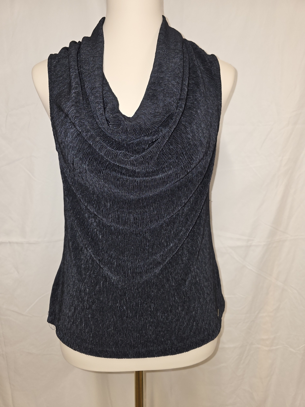 Tahari Black Textured Knit Top with Metallic Logo Plaque